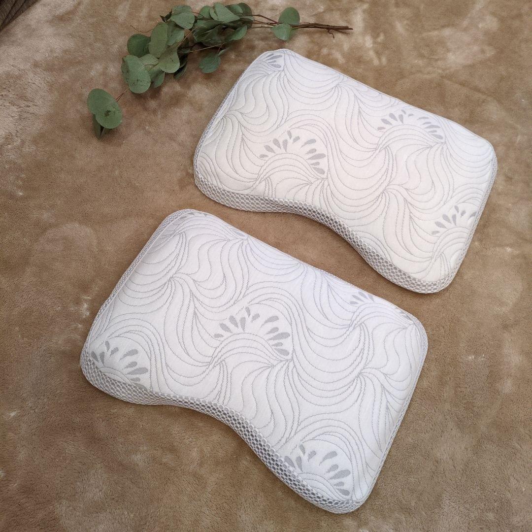 BREATHAIR　ブレスエアー　ハニカ厶ジェルマット枕　カバー付き　2個セット