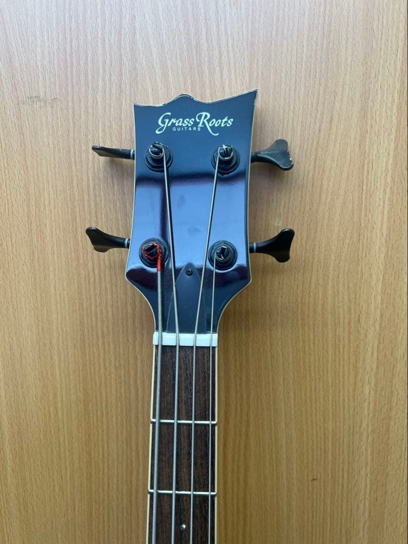 GrassRoots グラスルーツ エレキベース 黒 4弦 SGタイプ ロック