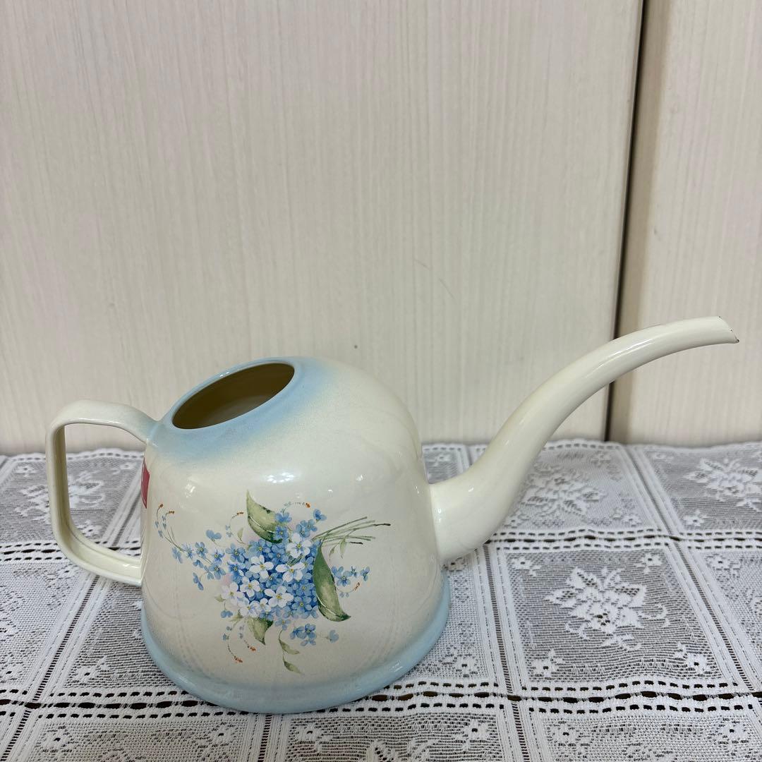 イマン　クラリス　水差し