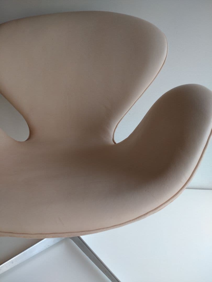 スワンチェア フリッツハンセン ナチュラルレザー フルベジタブルタンニン ヌメ革