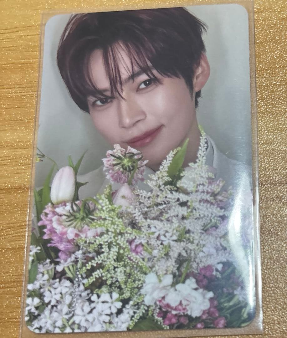 ソンハンビン ゼベワン トレカ mnet plus march RE-FLOW - メルカリ