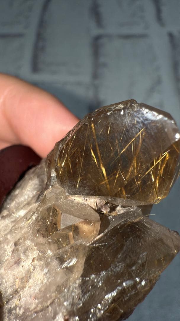 ⑤ブラジル産 タイチンルチルクォーツ マスター 原石クラスター 特注手彫専用台座