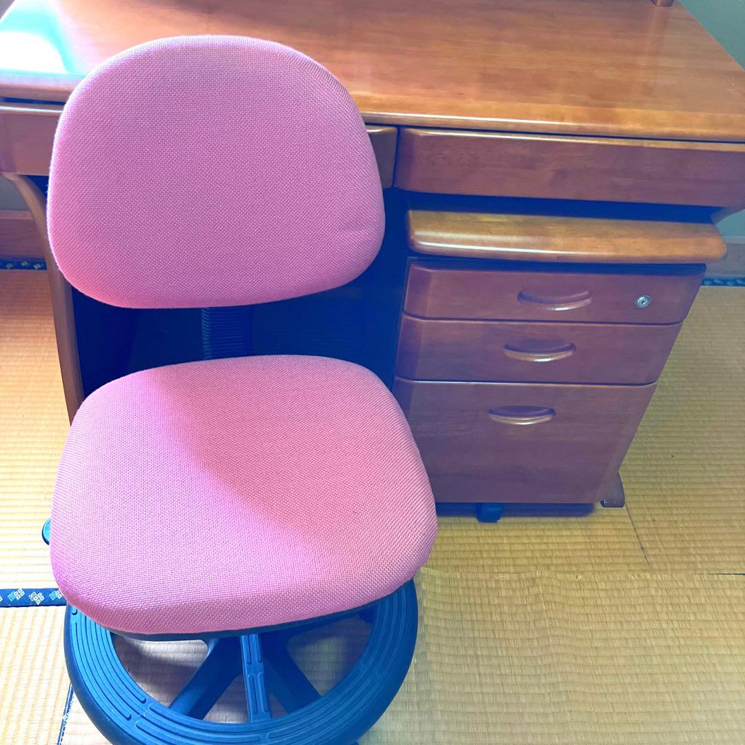 【値下げ中】くろがね学習机