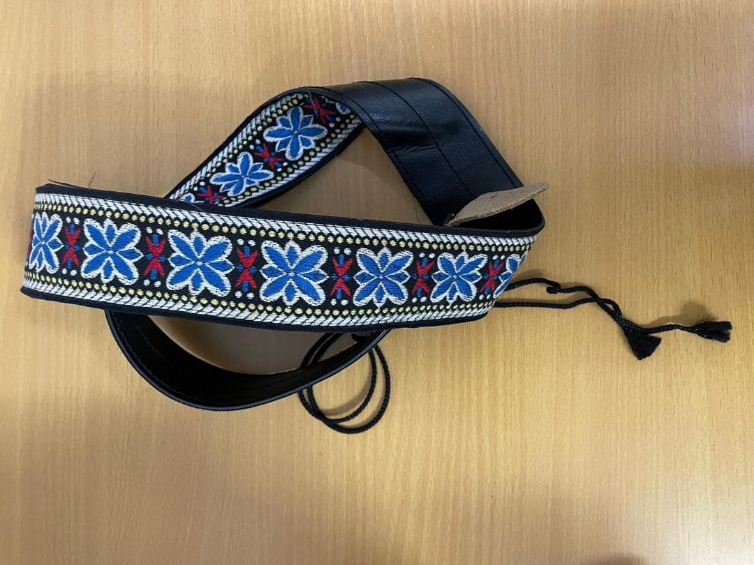 マーチンバックパッカー ギター ストラップ付き状態良好 マーチン