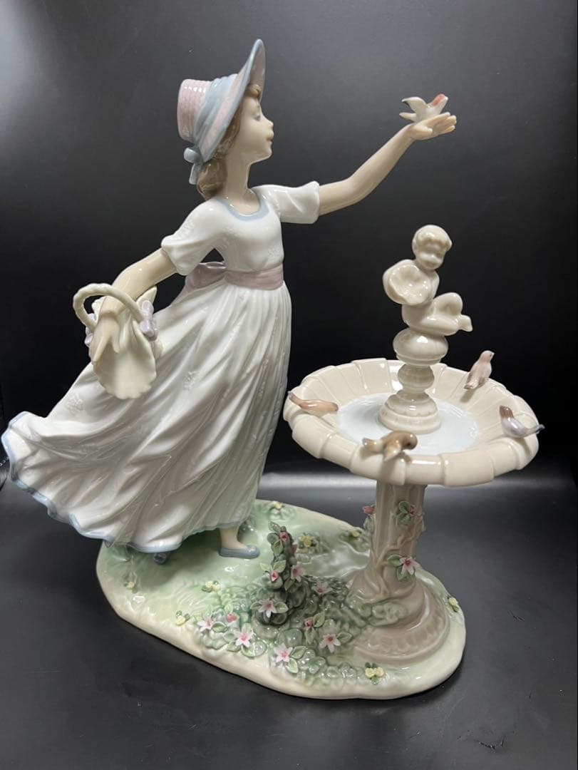【極美品！】 LLADRO リヤドロ 春を告げる小鳥たち 陶器インテリア　希少