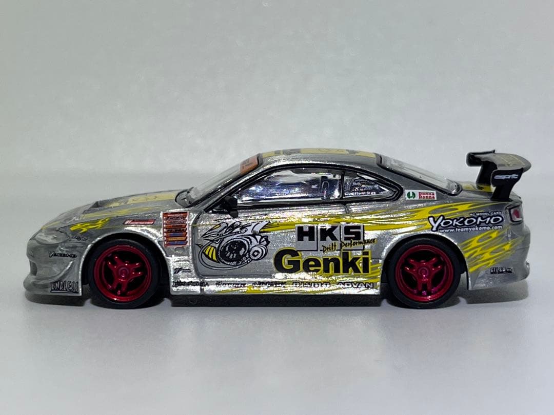 Tarmac HKS Hiper Silvia S15 チェイスカー