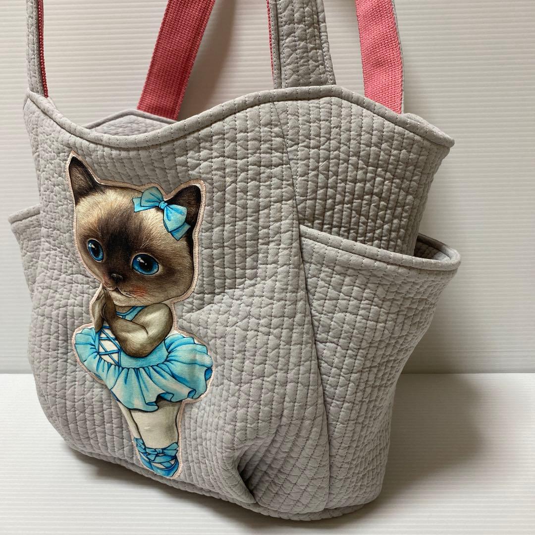 ね*】様 ヌビチューリップバック　クラウディ Mサイズ　コヤンイサムチョン