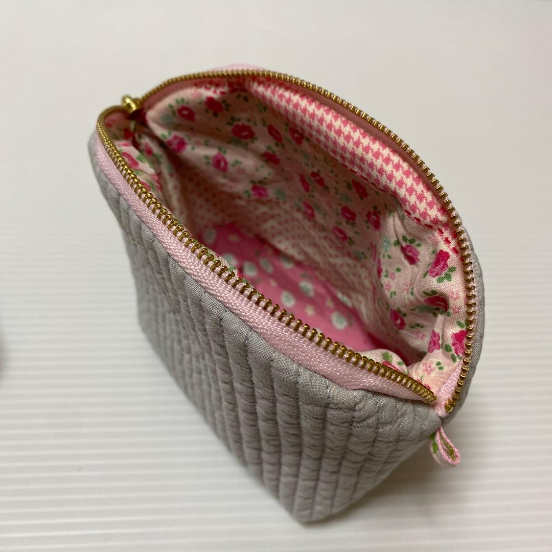 ね*】様 ヌビチューリップバック　クラウディ Mサイズ　コヤンイサムチョン