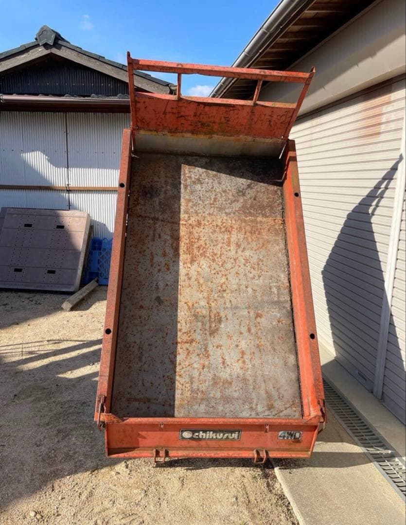 運搬車　ダンプ　4WD