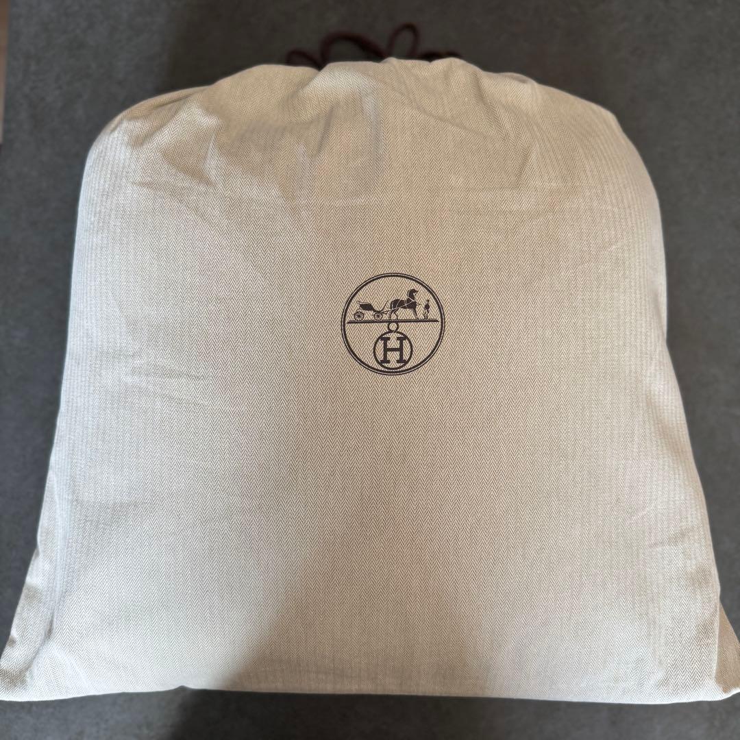 【新品未使用】エルメスクッション 《アヴァロンIII》 PM