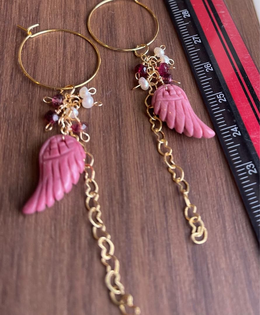 値下げシリシャスシスト羽カービング ピアスチャーム