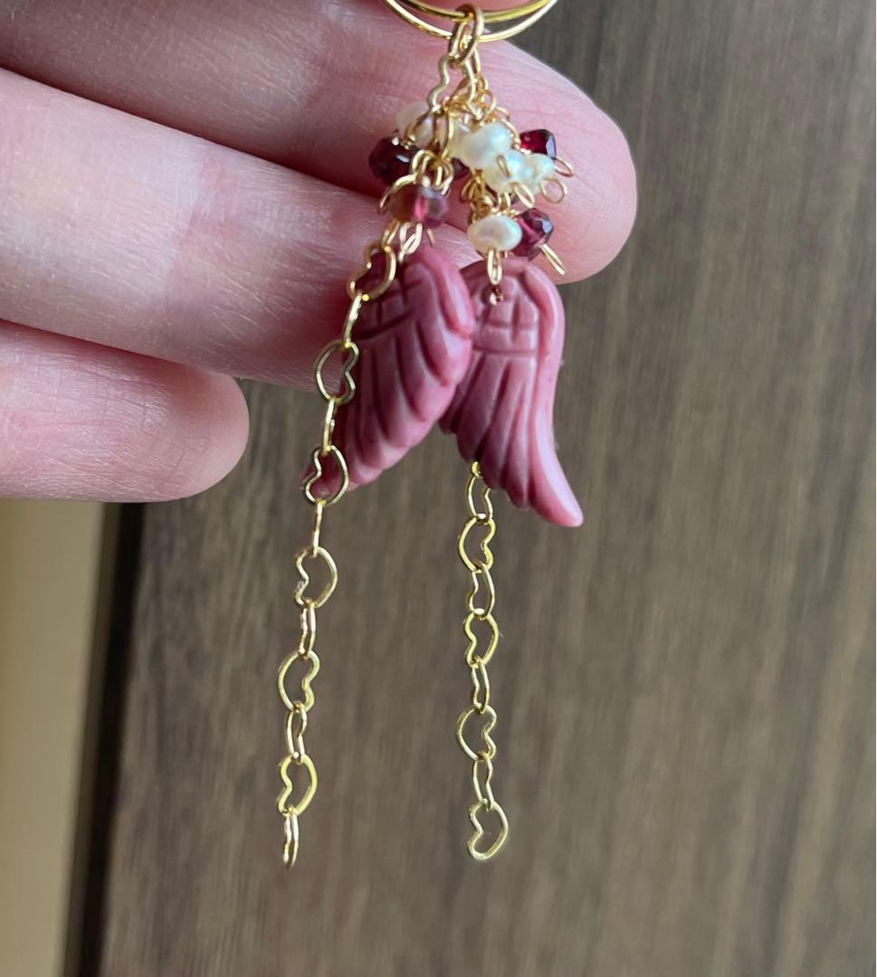 値下げシリシャスシスト羽カービング ピアスチャーム