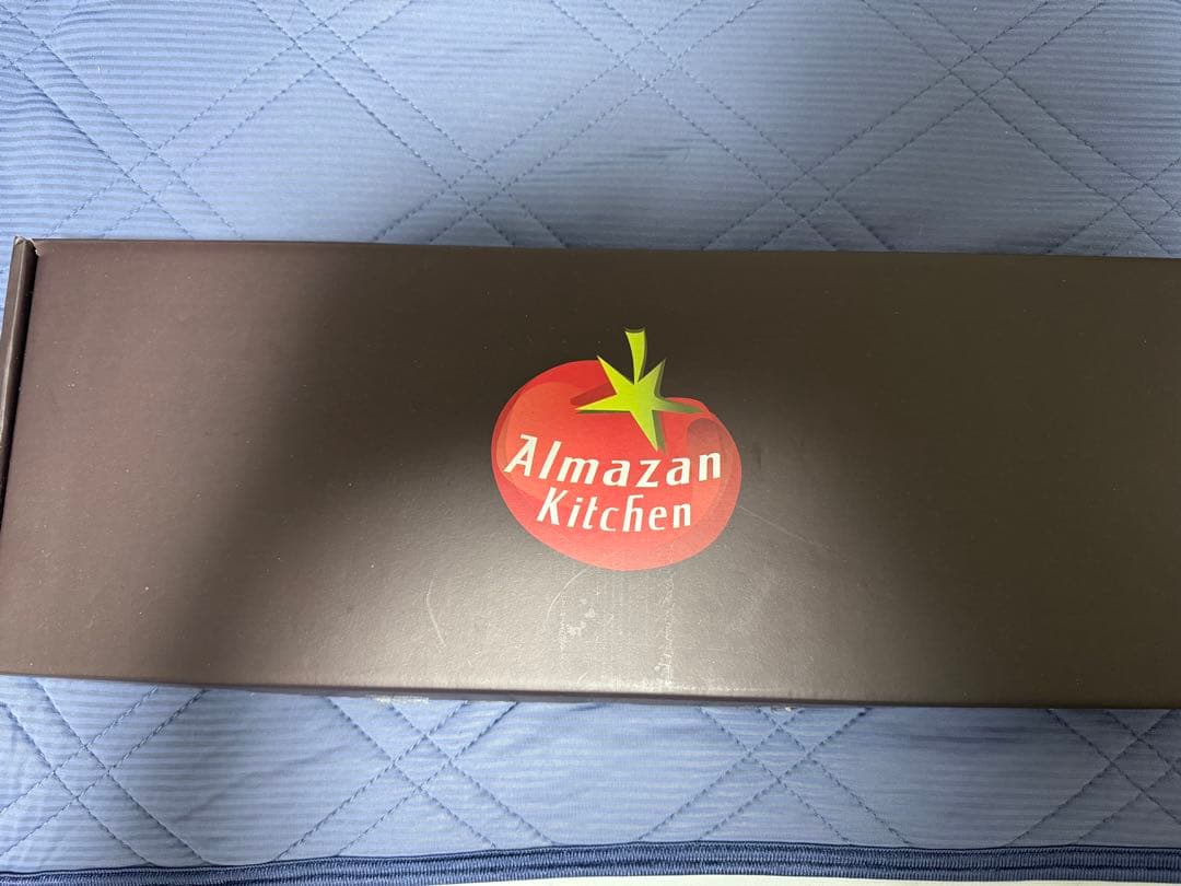 Almazan Kitchen ナイフ　カーボンスチール