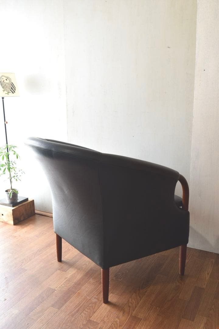 NIELAUS & JEKI MOBLER OPUS ②