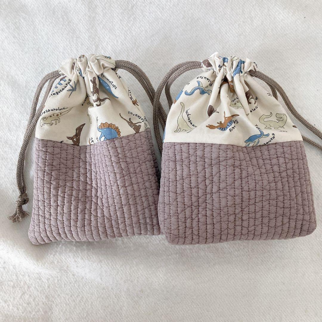 巾着 コップ袋 給食袋 恐竜 ヌビ - メルカリ