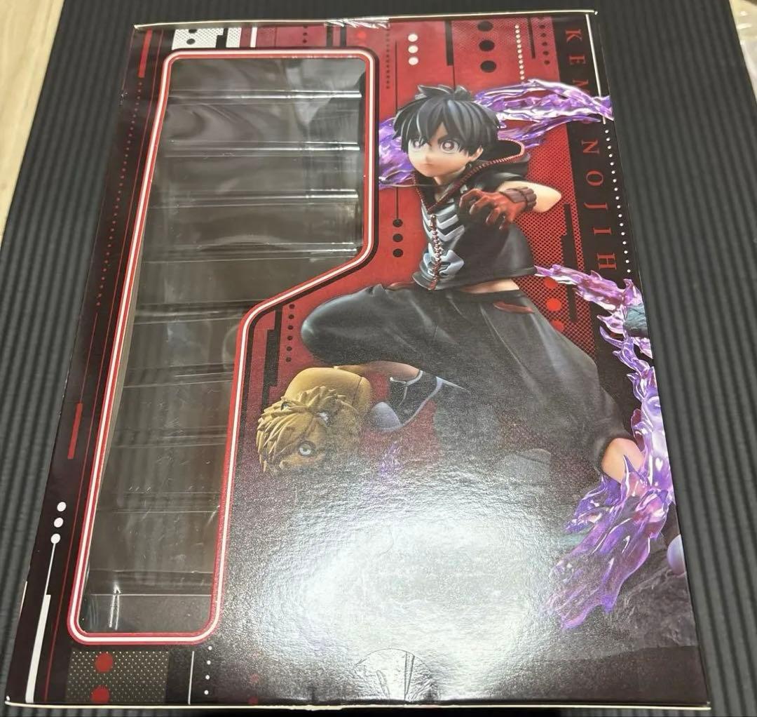 怪物事変　日下夏羽　1/8スケールフィギュア　　バンダイ　メディコス