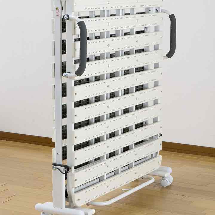 折りたたみ抗菌樹脂すのこベッド