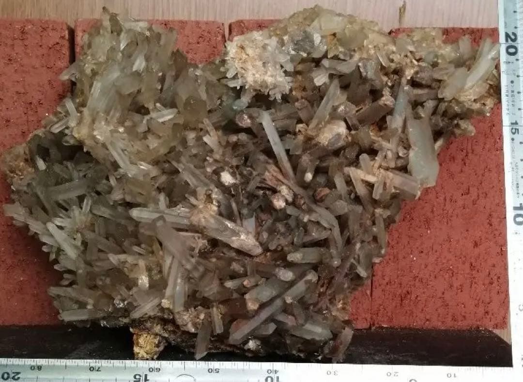 水晶クラスター4.6kg ーt824