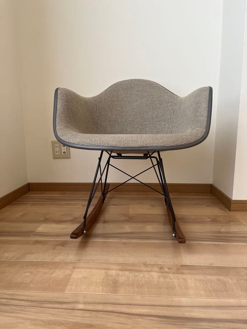 イームズ　アームシェルチェア　ジラルドファブリック　ロッキン　ハーマンミラー