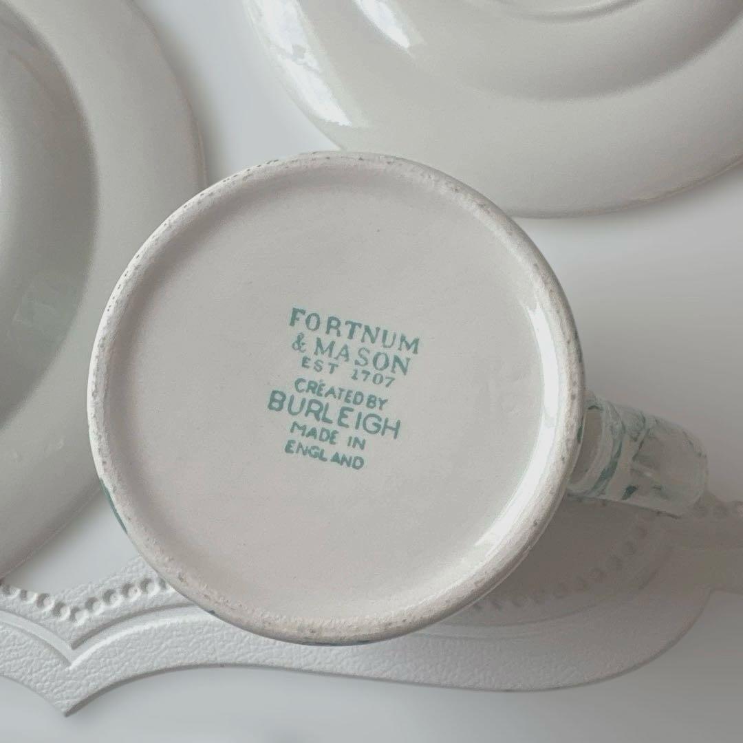 バーレイ プレート　オーデニールハイビスカス　マグカップ　キャリコプレート