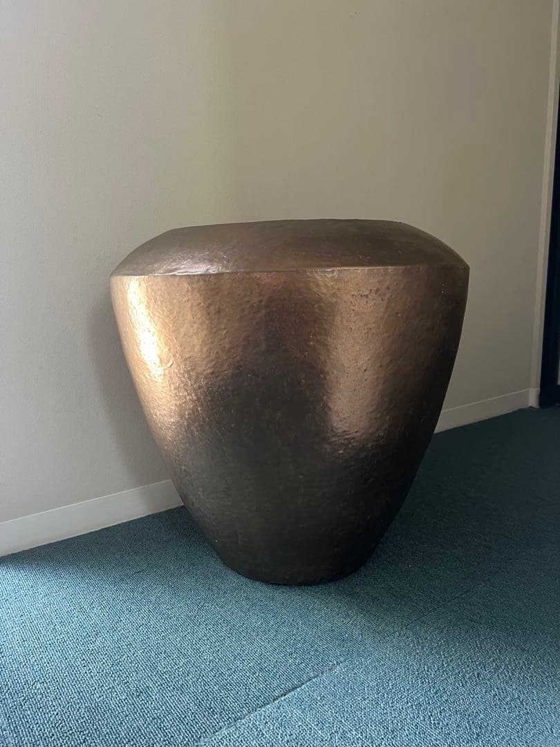 【引き取り限定】ブロンズ円形プランター 高さ55cm 東京都