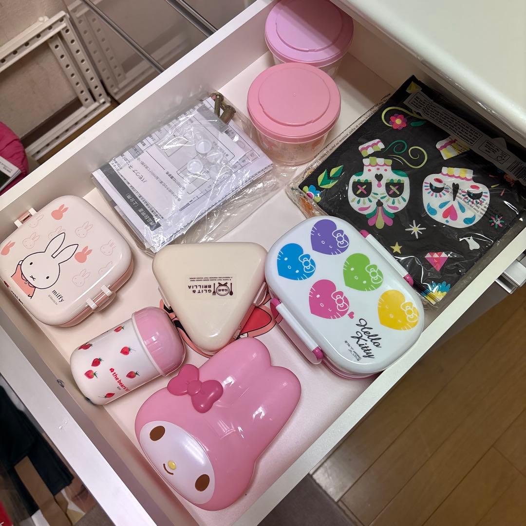 ホワイト食器棚・キッチンカウンター