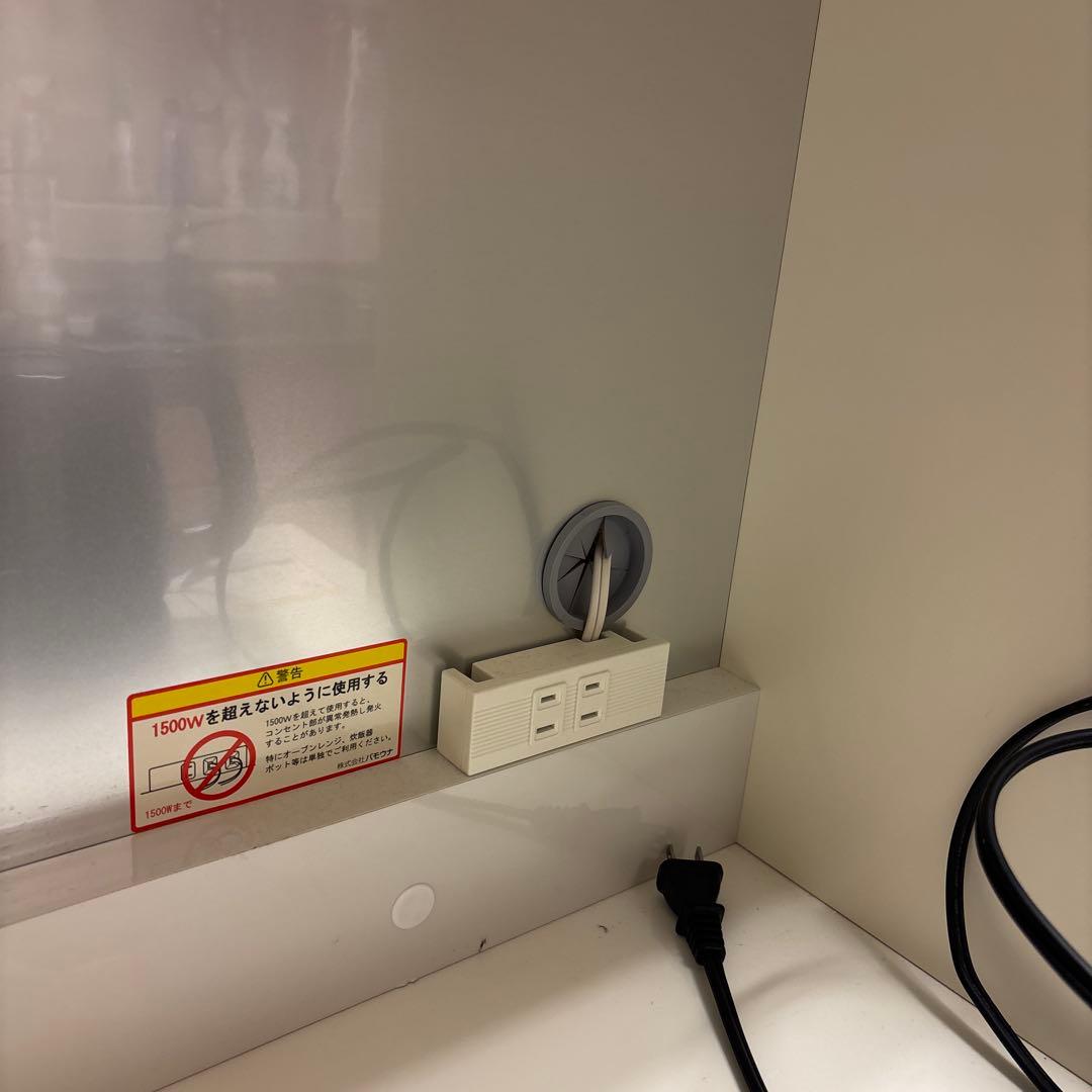 ホワイト食器棚・キッチンカウンター