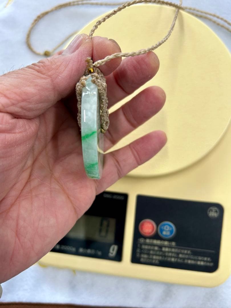 翡翠超美品ネックレス