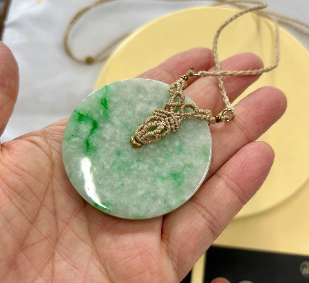 翡翠超美品ネックレス