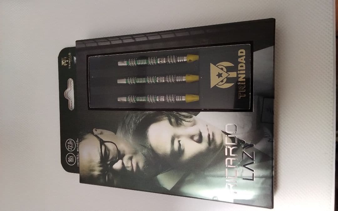 TRiNiDADリカルド×レイジー!コラボ!極美品!ダーツセット22g - メルカリ