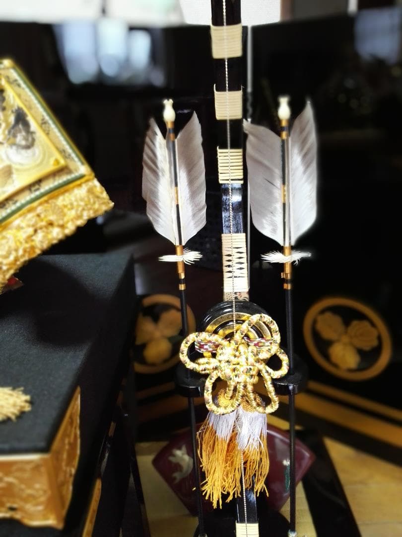 ５月　人形　兜　久月