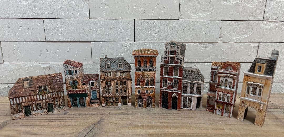 FROM JAPAN公式アカウント01 GAULT HOUSE