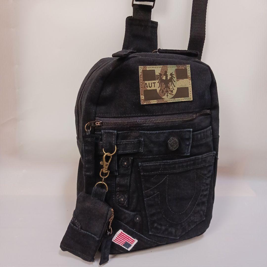 けい　リメイクデニム　ボディバッグ　ハンドメイド