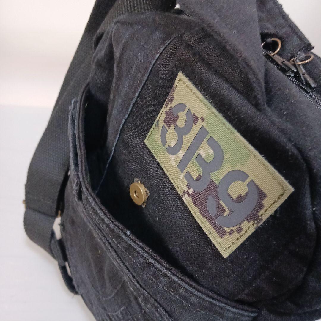 けい　リメイクデニム　ボディバッグ　ハンドメイド