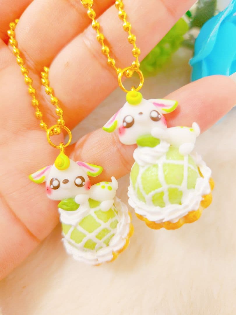 香水瓶　バンビ&くま　シャカシャカキーホルダー　樹脂粘土　チャーム