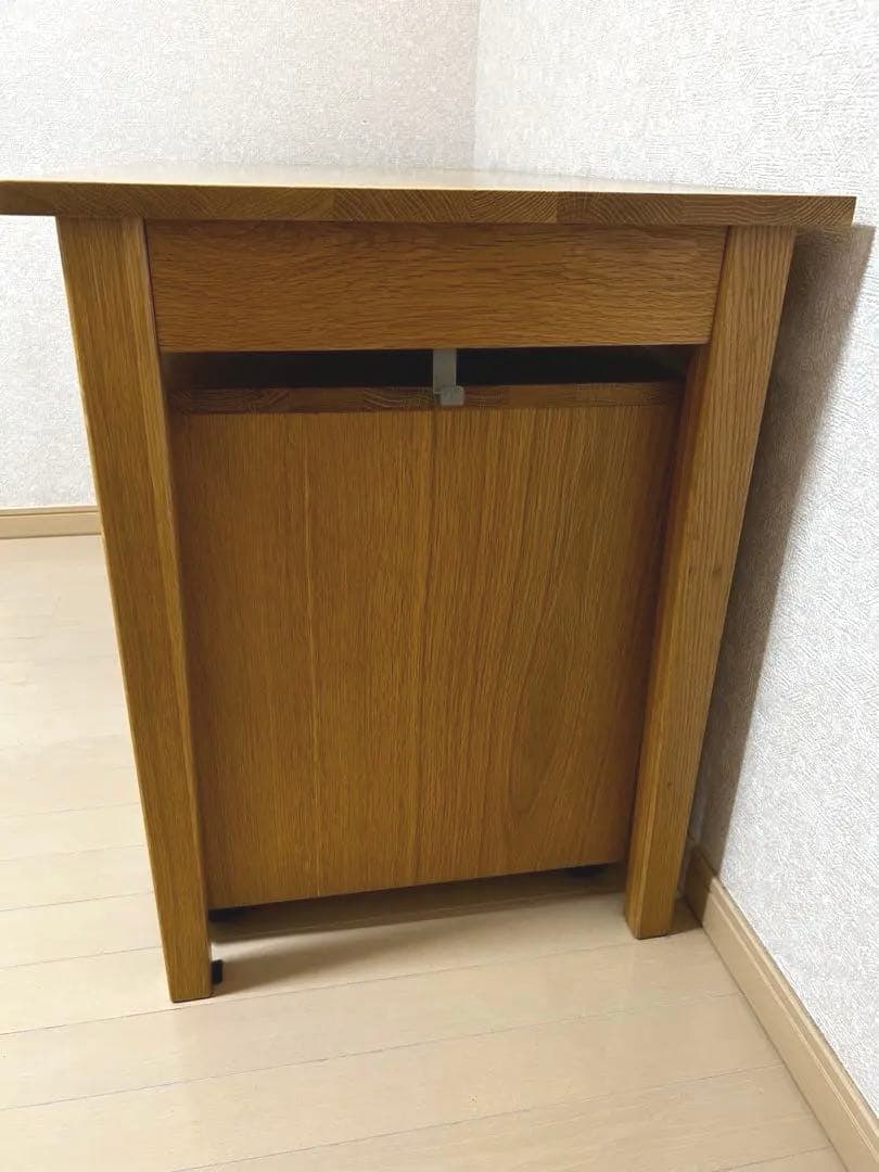 無印良品●無垢材デスク