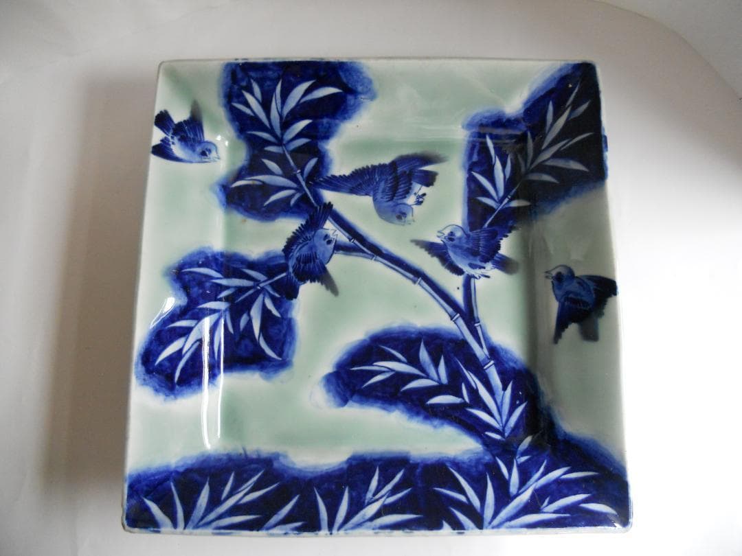 古伊万里 青磁染付 竹に雀 青磁 染付 超希少 大皿 です。 - メルカリ