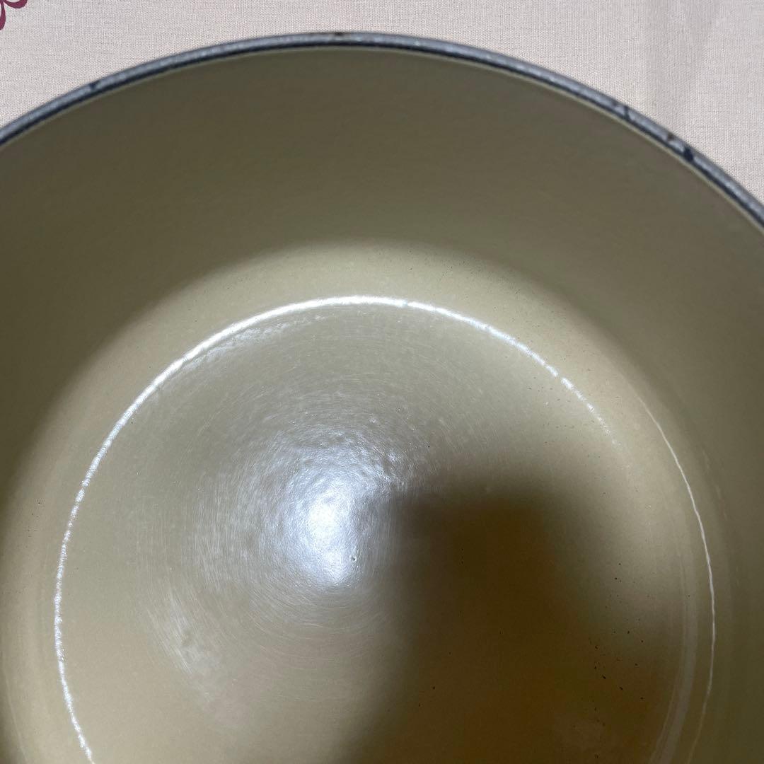 《廃盤希少》ルクルーゼ 24cm 希少 カクタスグリーン ココットロンド