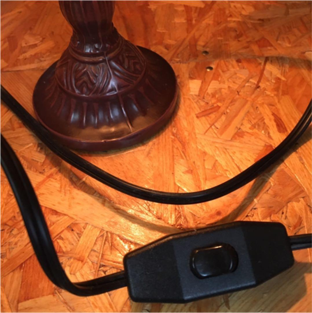 ステンドグラスランプ　ライト