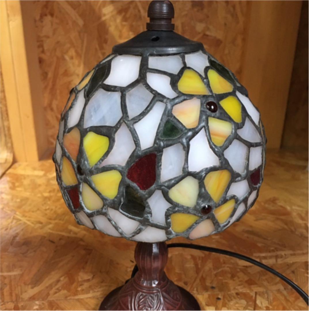 ステンドグラスランプ　ライト