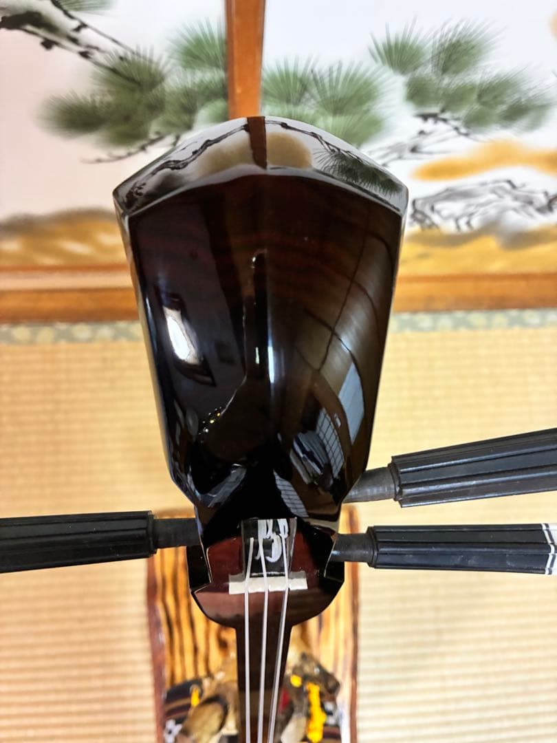 沖縄三線！黒木上質カマゴン！知念大工型！本張り【一枚張り】 - メルカリ