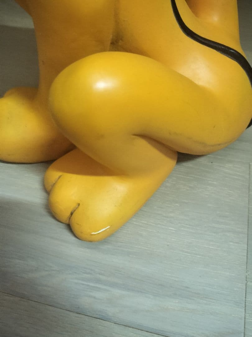 ディズニー置物　プルート