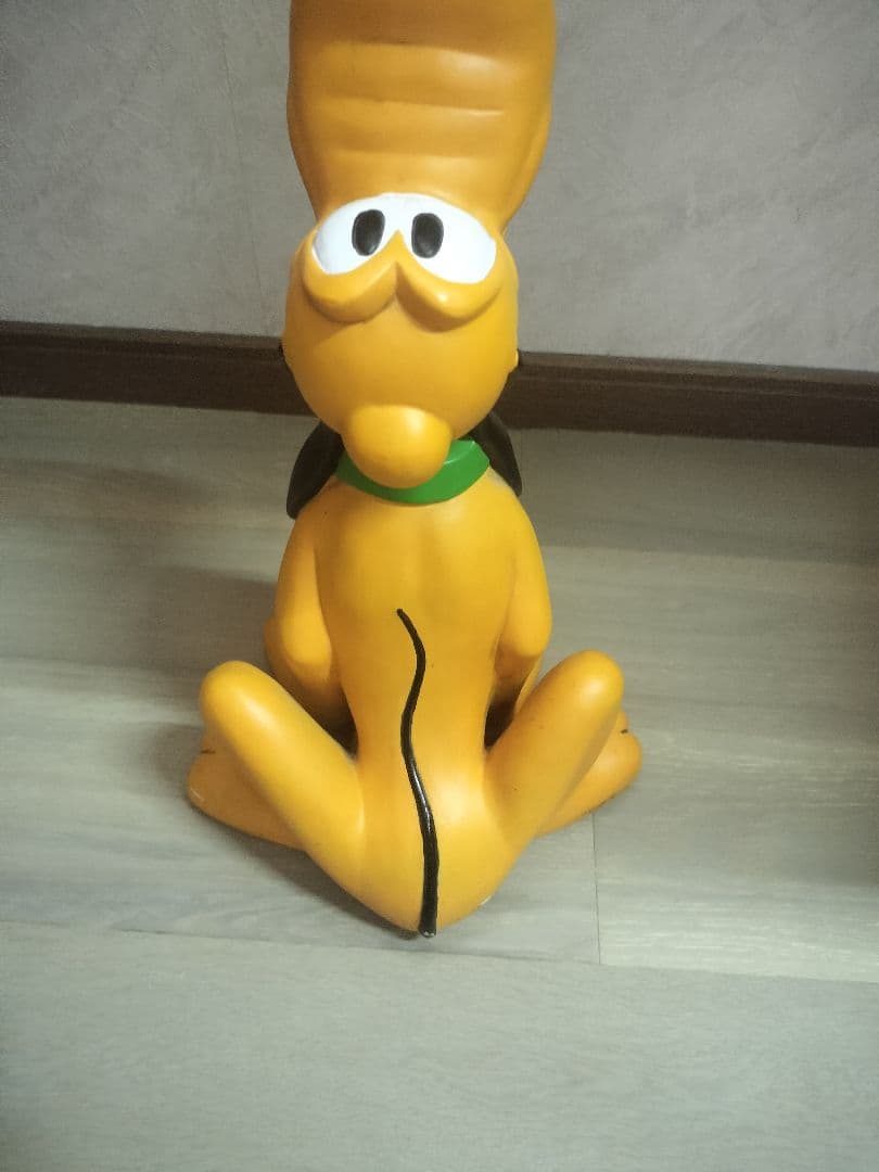 ディズニー置物　プルート