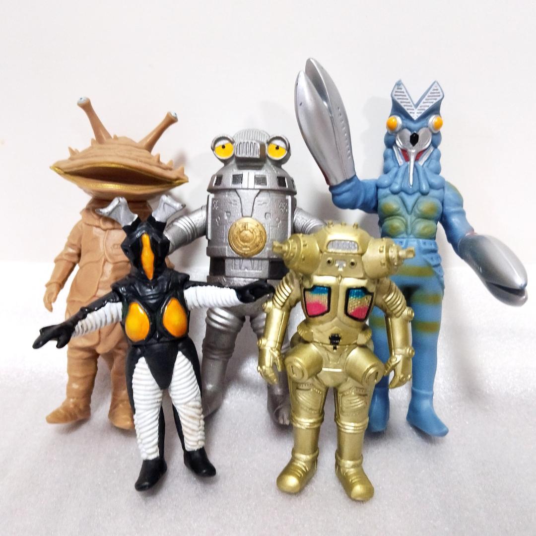 ウルトラマン・怪獣 50体 ソフビ フィギュア ミニサイズ スタンプ