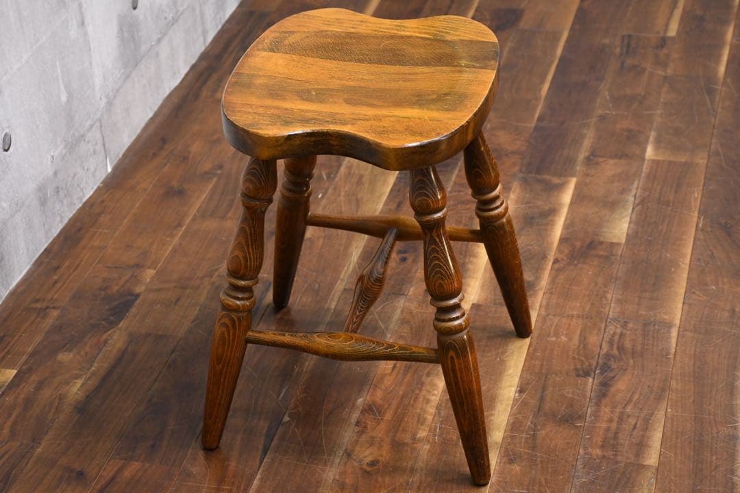 EIK43 飛騨産業 HIDA キツツキ 穂高シリーズ スツール ナラ/楢無垢材