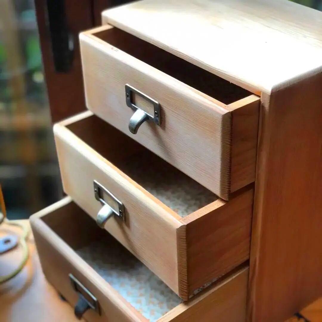 無塗装《木箱引き出し３杯 》真鍮取手 収納 古物