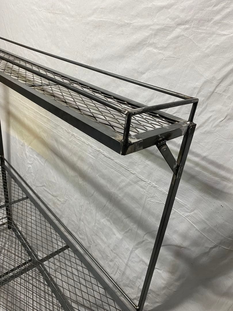 アイアンシェルフ　アイアンラック　植物棚　インダストリアル アガベ　多肉植物