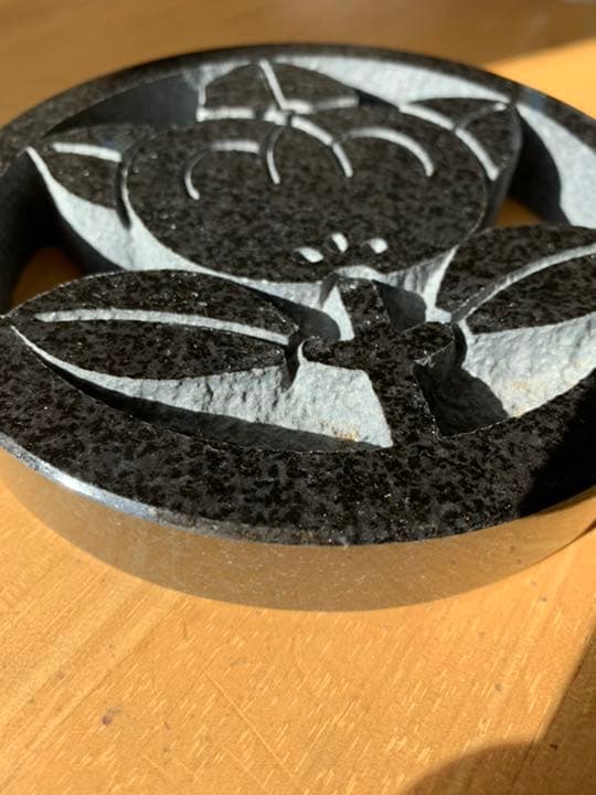 インテリア家紋 ‘橘（たちばな）\"Tachibana\" family crest