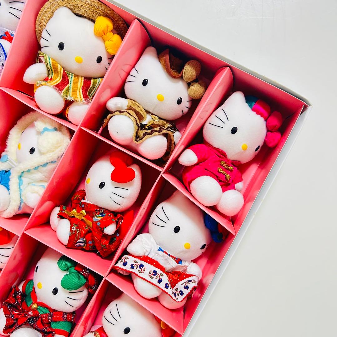 【超希少品】サンリオ ハローキティ 世界のハローキティ ぬいぐるみ