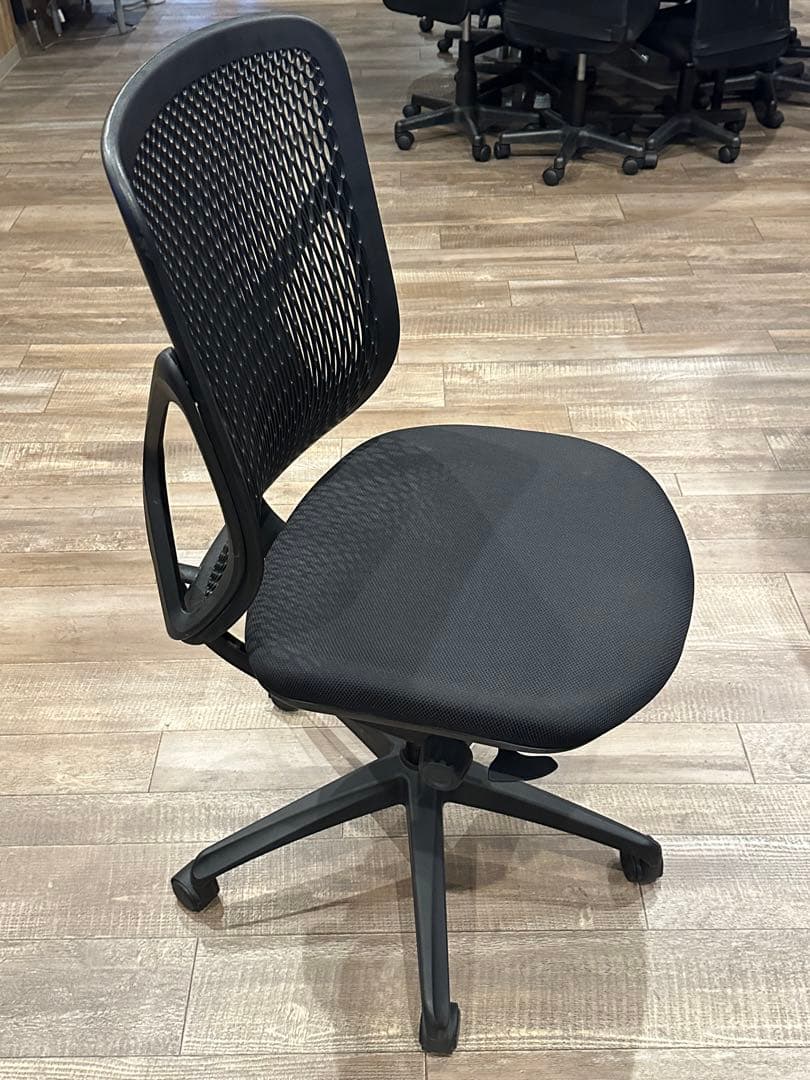 【中古】 yera イナバ/INABA 肘無ハイバックチェア